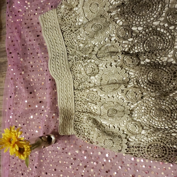 👗3/25$ 👗Pretty Ombre Crochet Skirt🍃 - Picture 3 of 9